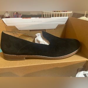 Hush puppies wren slipper